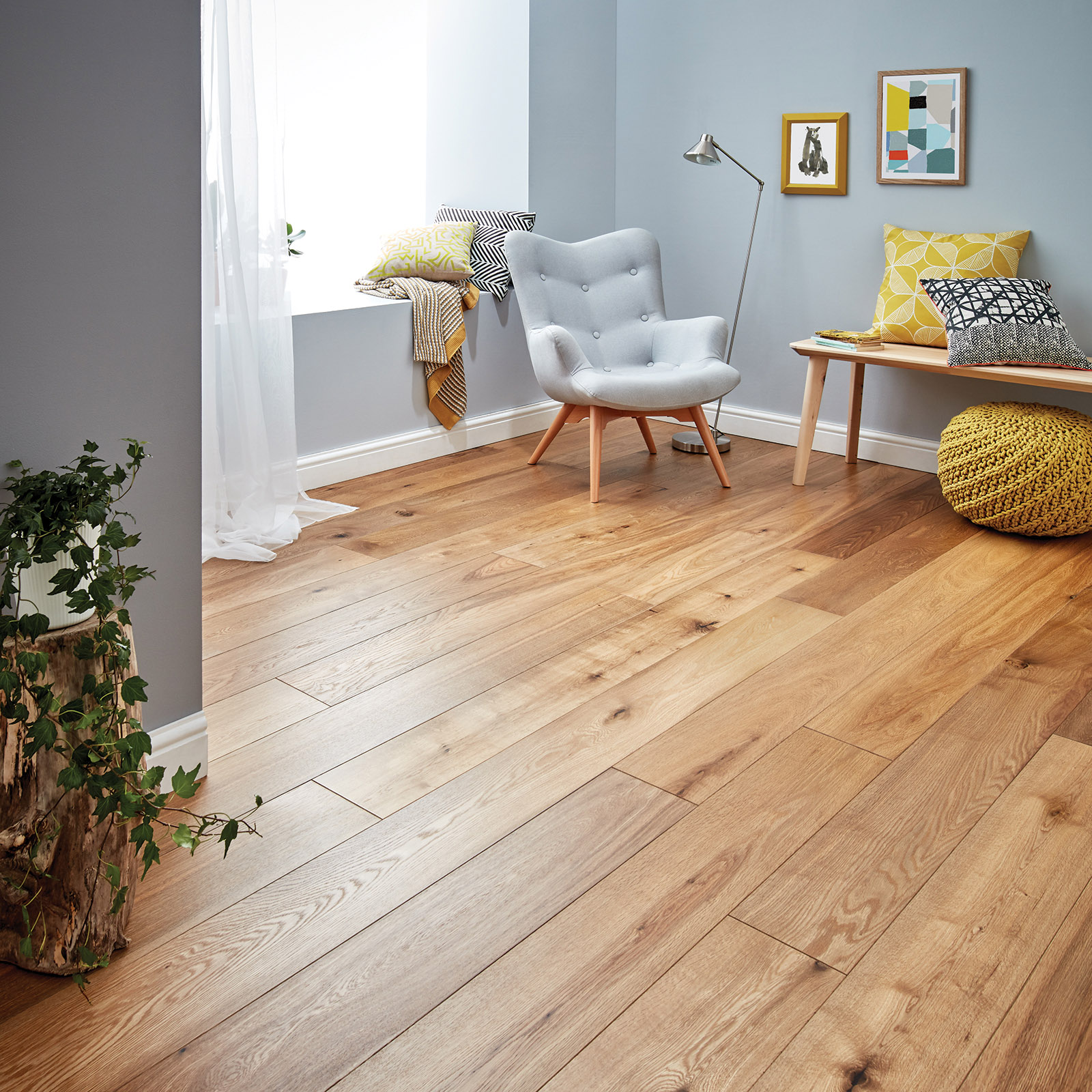 Woodpecker Harlech Smoked Oak