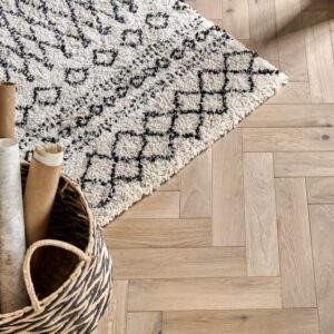 Woodpecker Goodrich Feather Oak