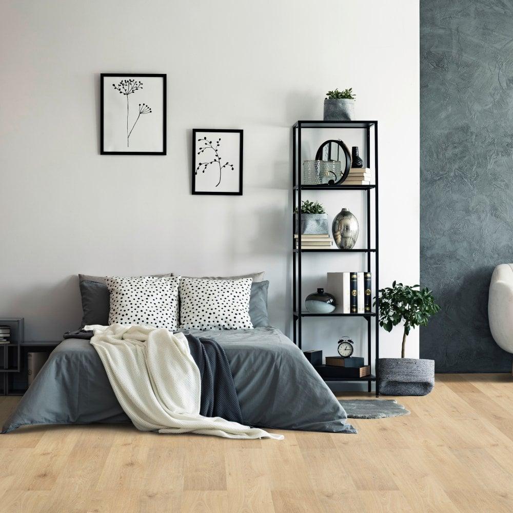 Liberty Floors Ocean 8mm Oak Natural Mix Laminate Flooring (52351) - Image 3