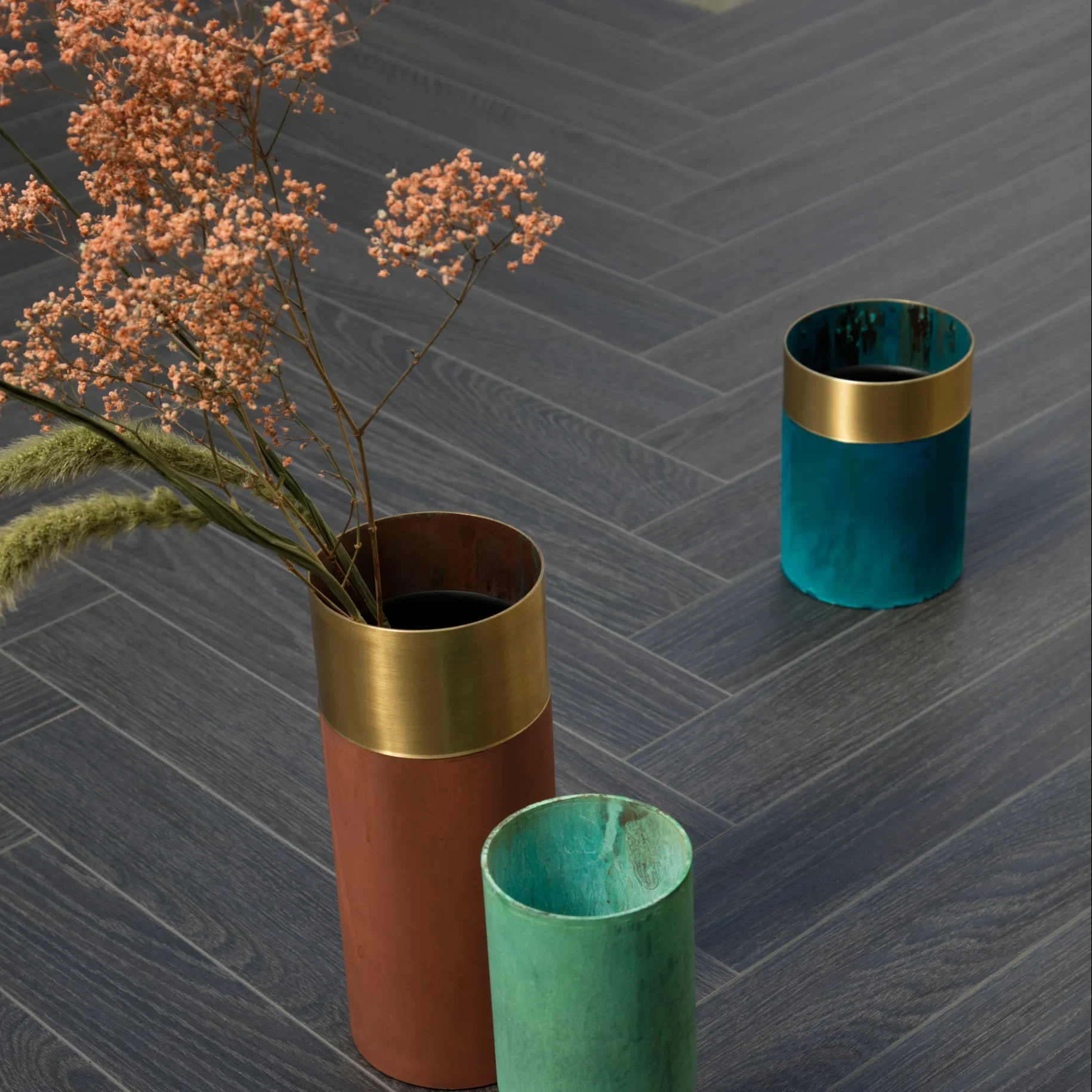 BerryAlloc Chateau 8mm Laminate Floor Charme Black