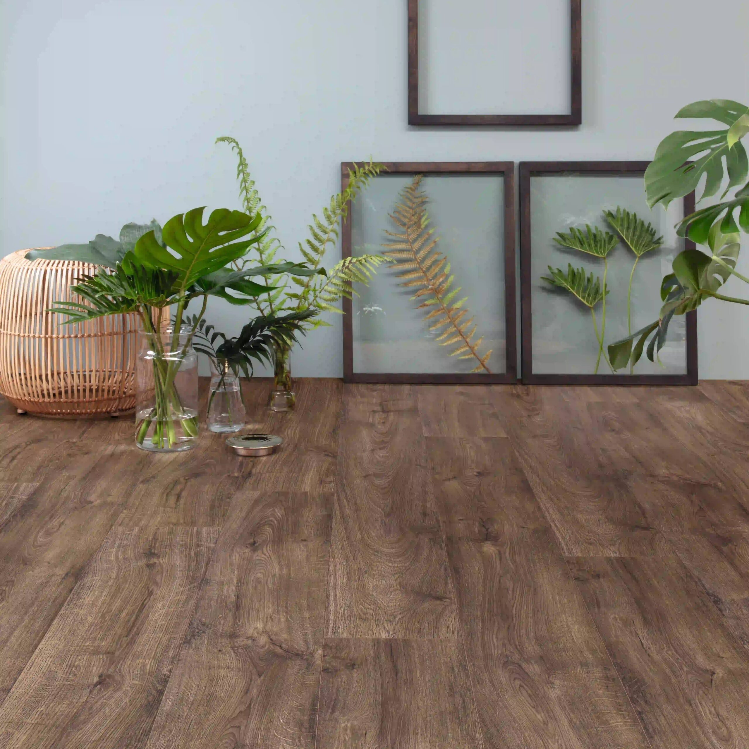 Quick-Step Alpha Bloom Autumn Oak Chocolate LVT Flooring AVMPU40199 - Image 3