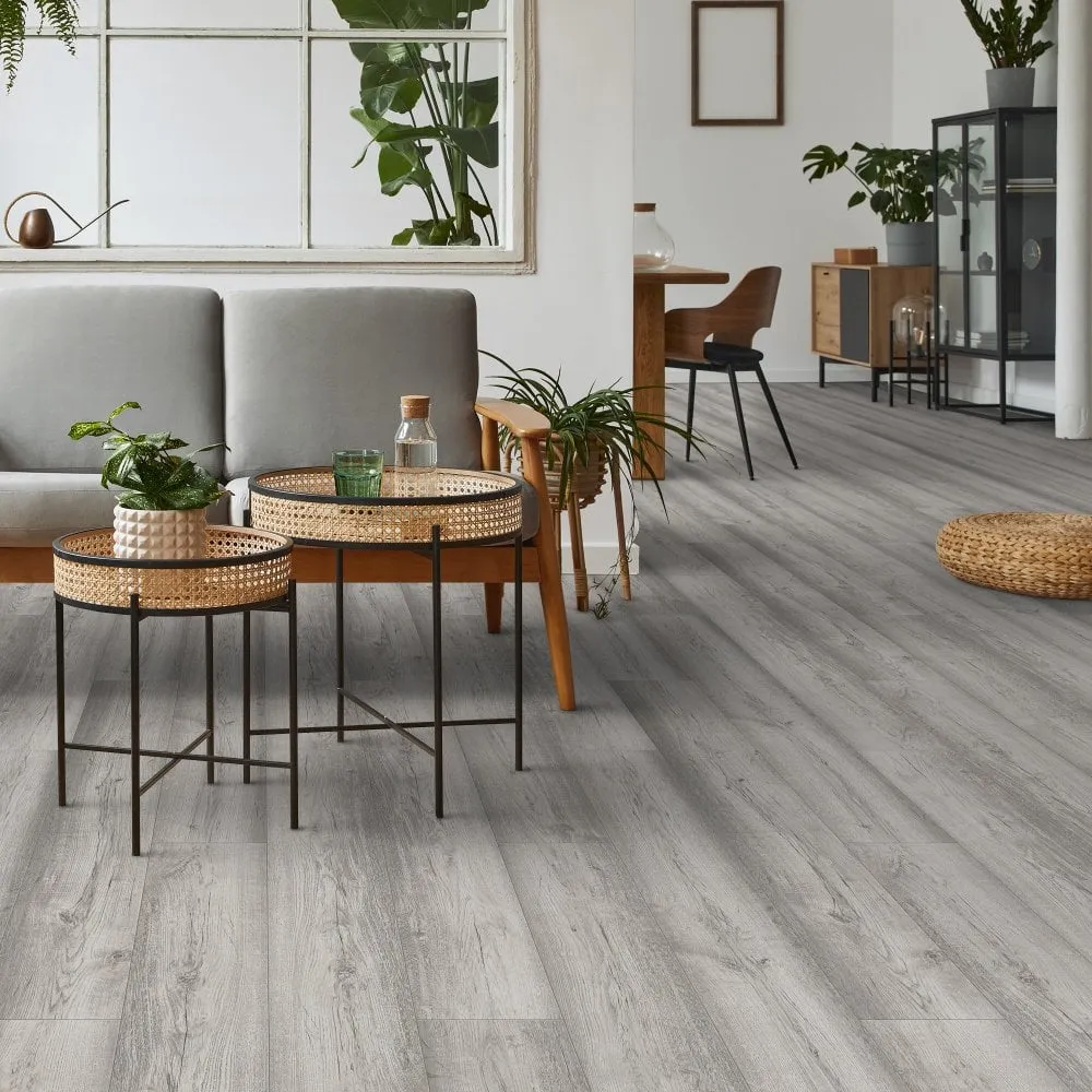 Krono Original ART 12mm Laminate 12mm Dartmoor Oak Flooring (4369)