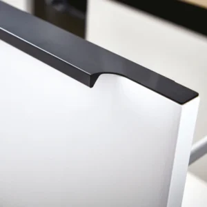 Scudo Muro Black Handle For 600mm Wall Hung Unit