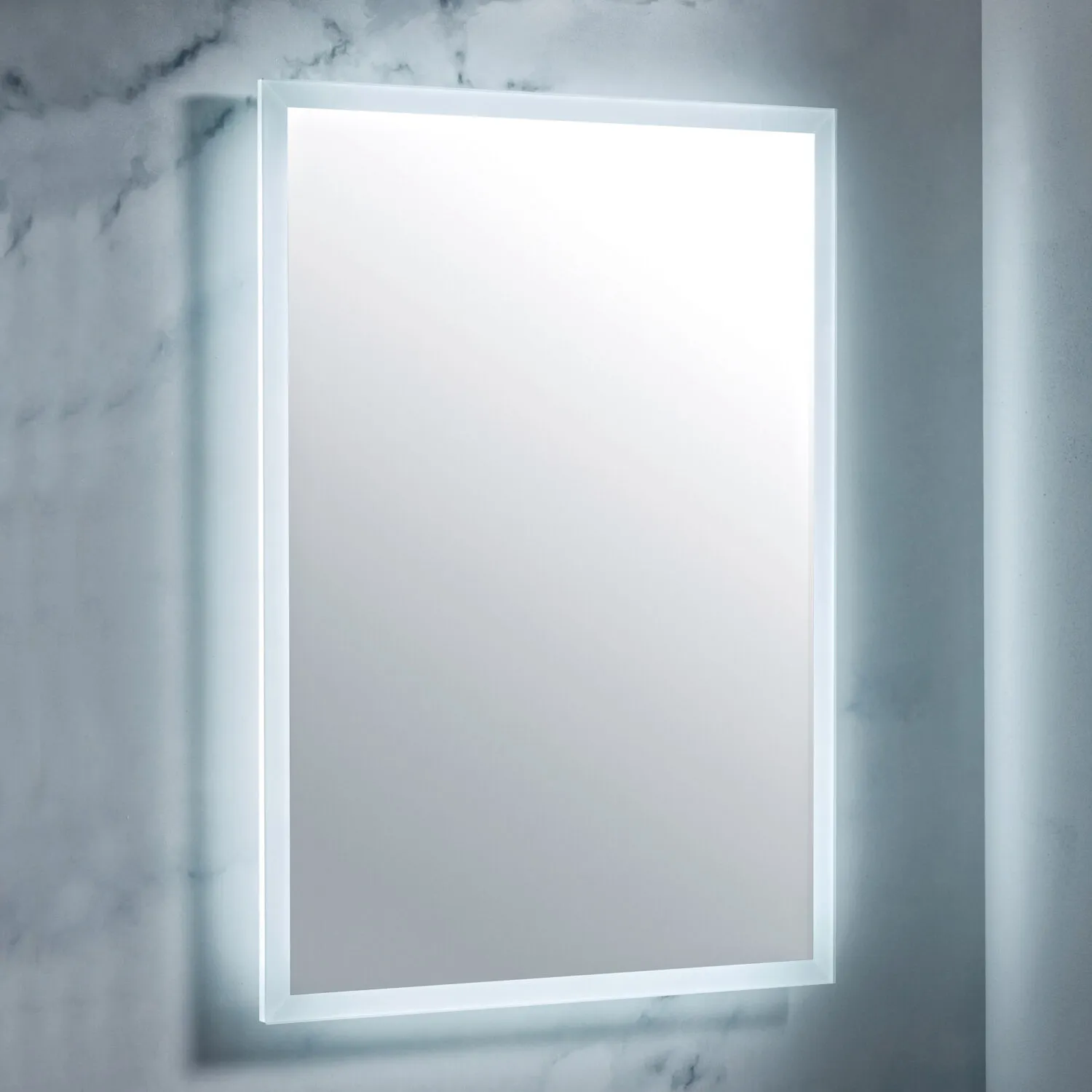 Scudo Mosca 600mm x 800mm LED Mirror w/ Demister Pad & Shaver Socket - Image 2