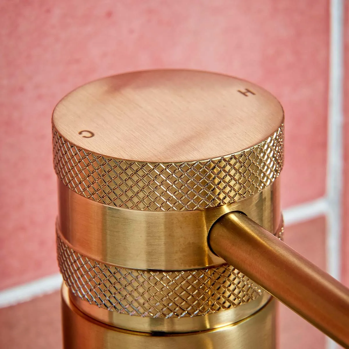 Scudo Core Mono Basin Mixer - Brushed Brass - Image 3