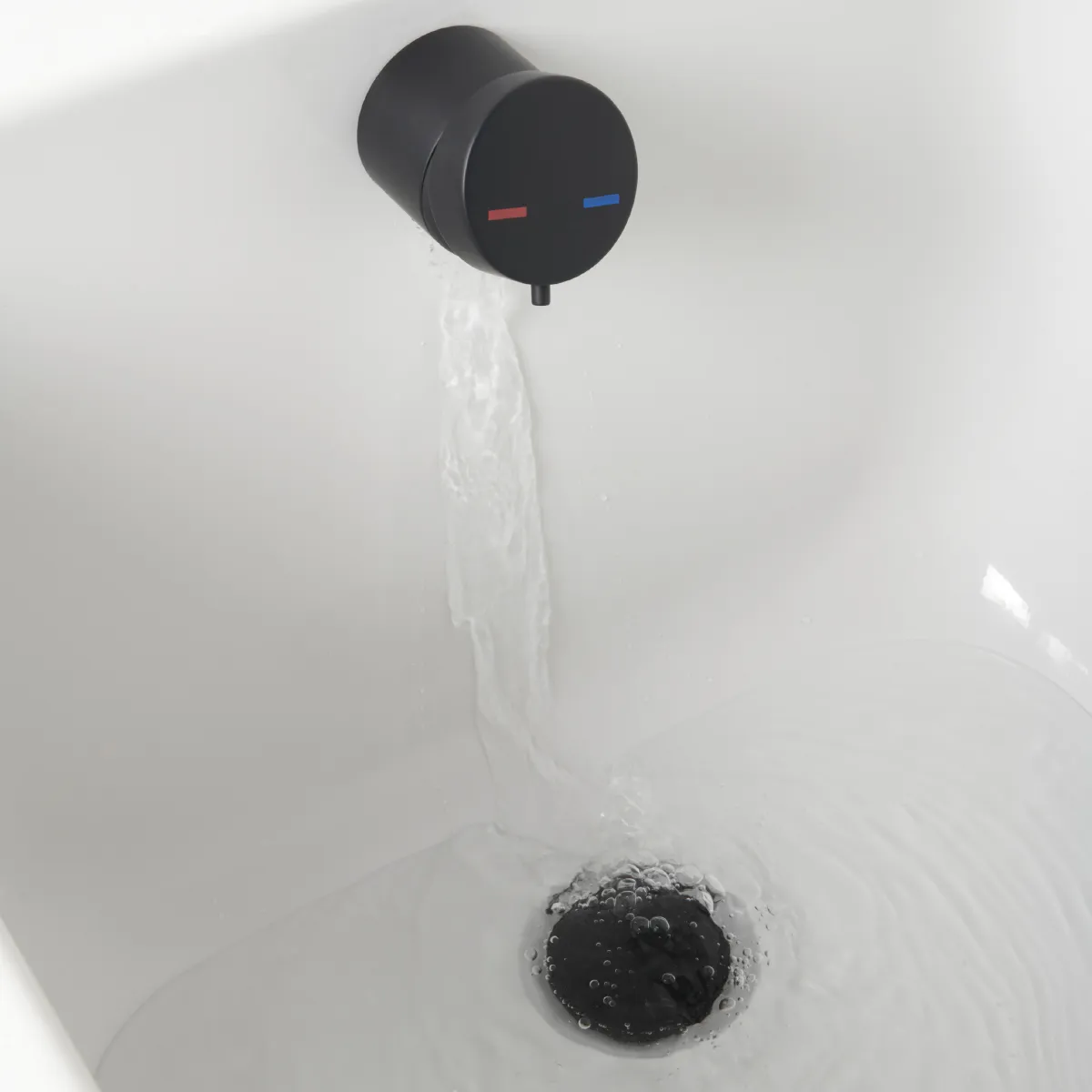 Scudo Bath Filler and Overflow - Black - Image 2