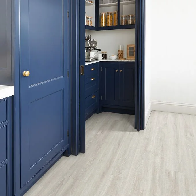 Polyflor Camaro Rigid Core PUR 5.5mm Click LVT Bianco Oak 4137 - Image 3