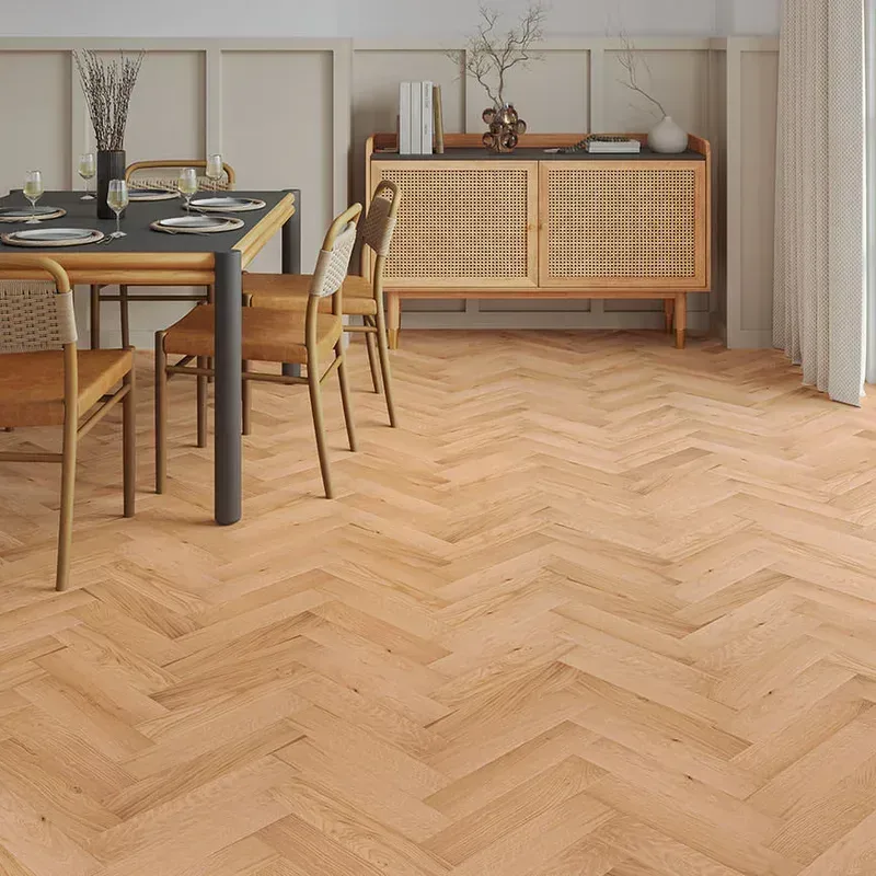 Wood Flooring Kent FSC Rustic Herringbone 400 x 90 15/4mm Engineered Wood Flooring Natural Forest Oak EFRH154-3